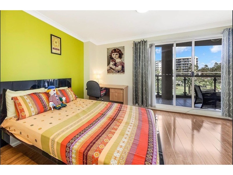 Unit 601/91A Bridge Road, Westmead NSW 2145