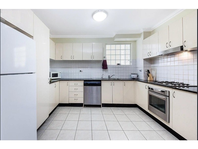 Unit 601/91A Bridge Road, Westmead NSW 2145