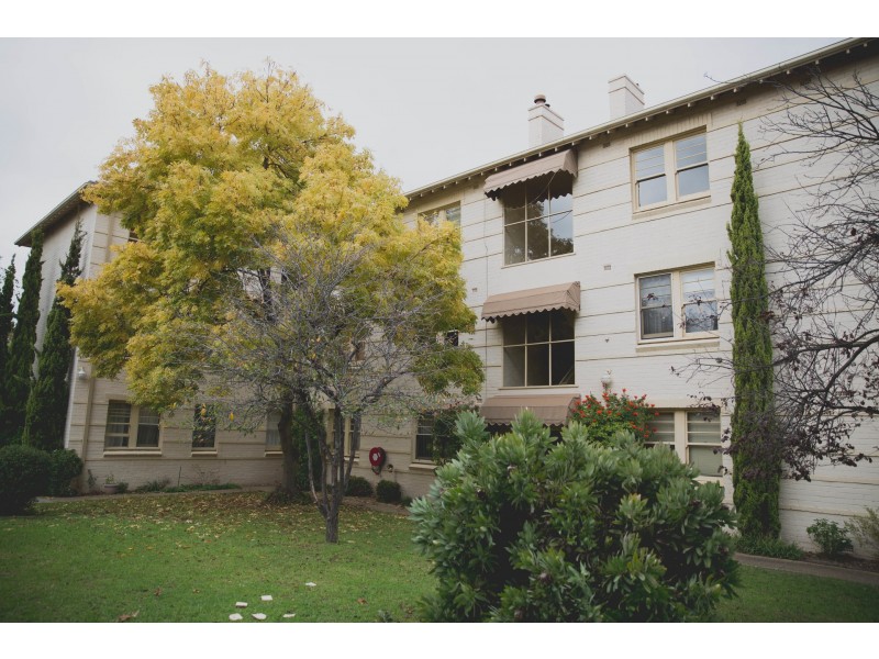 6-22 Charnwood Crescent, St Kilda VIC 3182