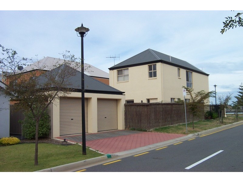 26 Knapman Crescent, Port Adelaide SA 5015