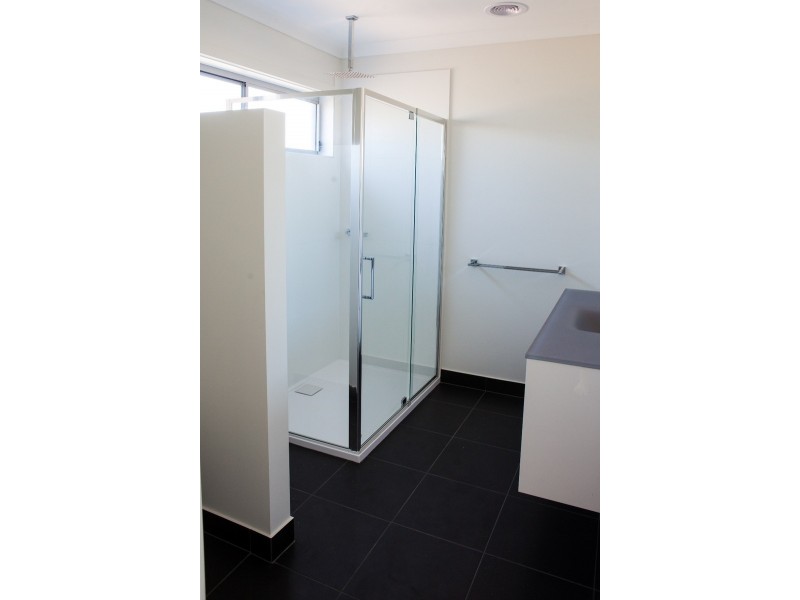 35 Carina Drive, Delacombe VIC 3356