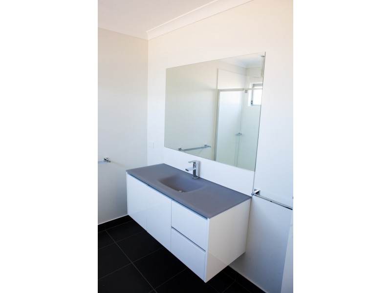 35 Carina Drive, Delacombe VIC 3356