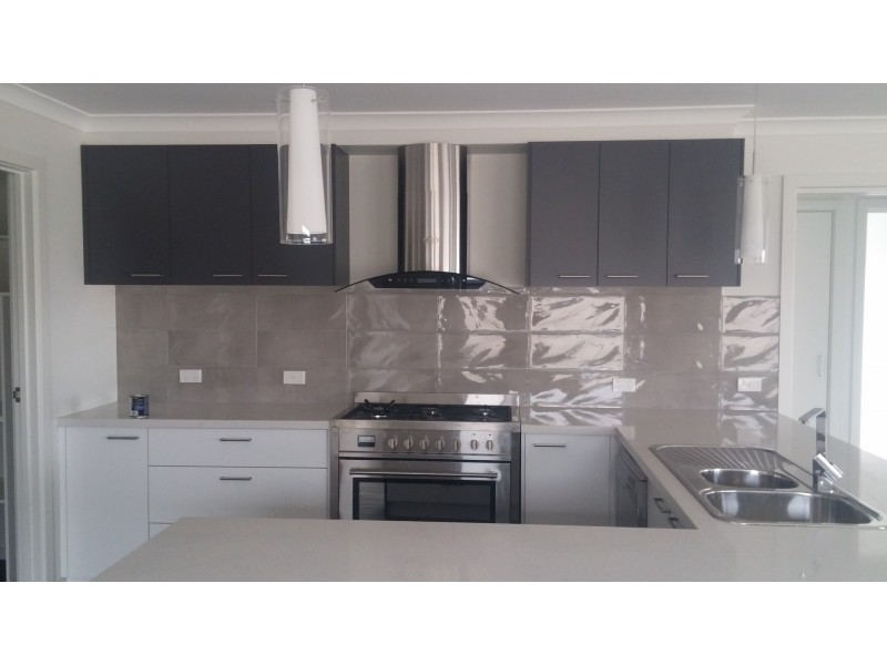 35 Carina Drive, Delacombe VIC 3356