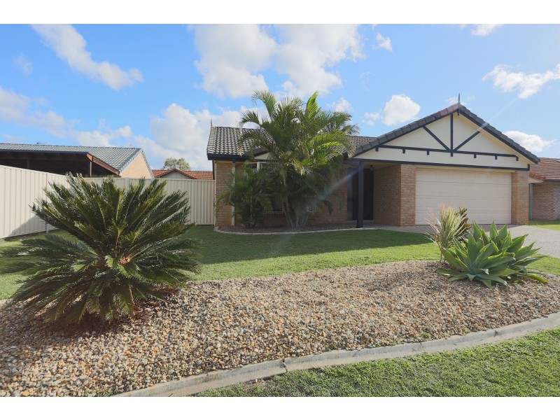 8 Raven Parade, Burleigh Waters QLD 4220