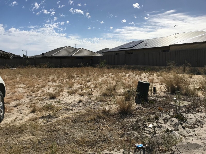 7 Gemstone Parade, Wellard WA 6170