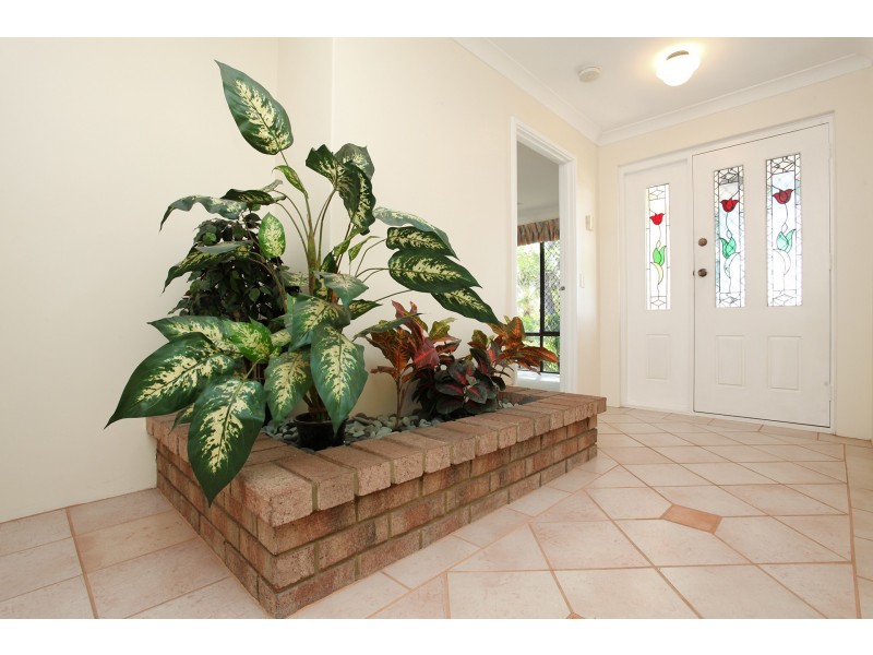 22 Explorer Drive, Thornlie WA 6108