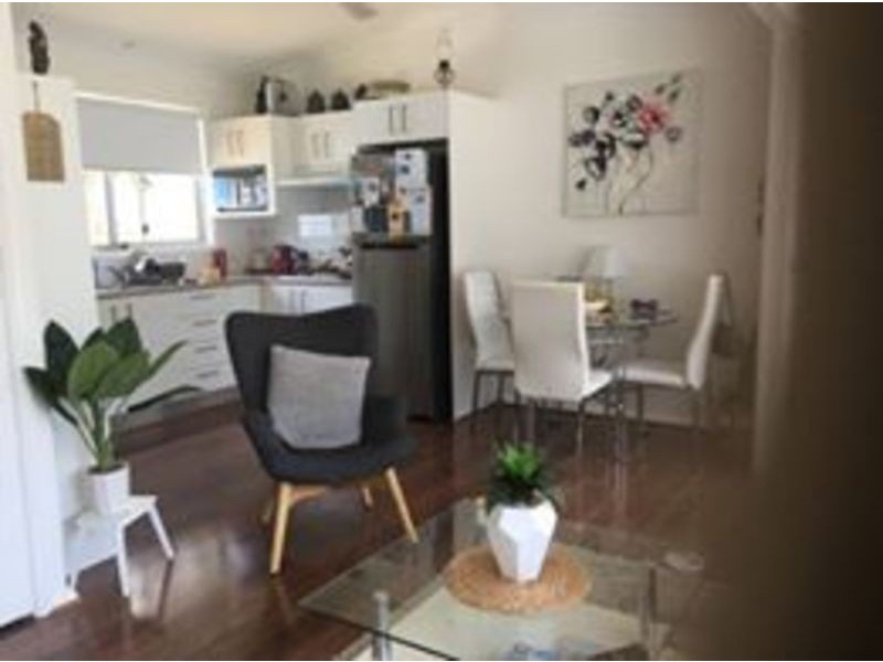 H2/160 The Round Drive, Avoca Beach NSW 2251