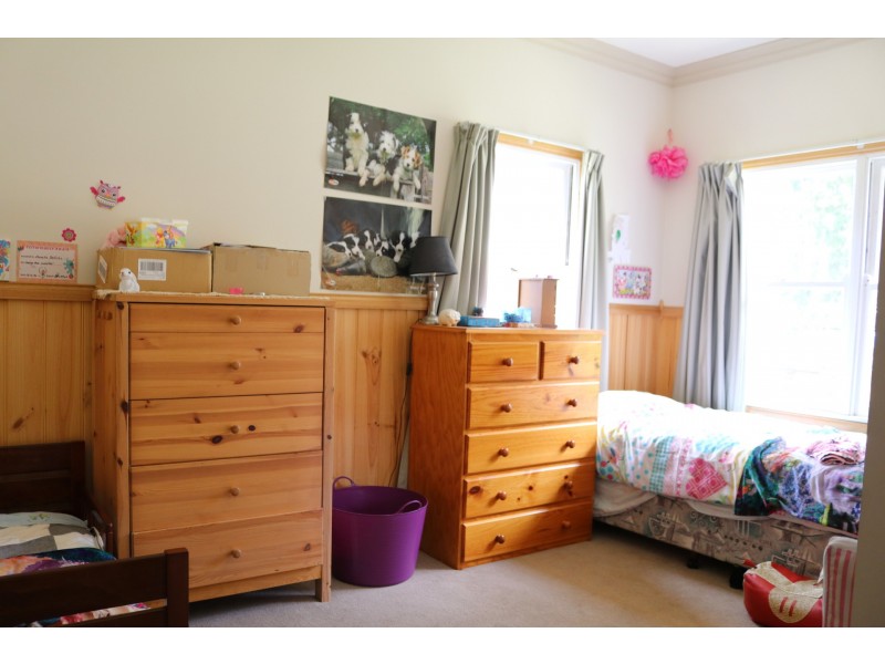 21 Creek street, Omeo VIC 3898
