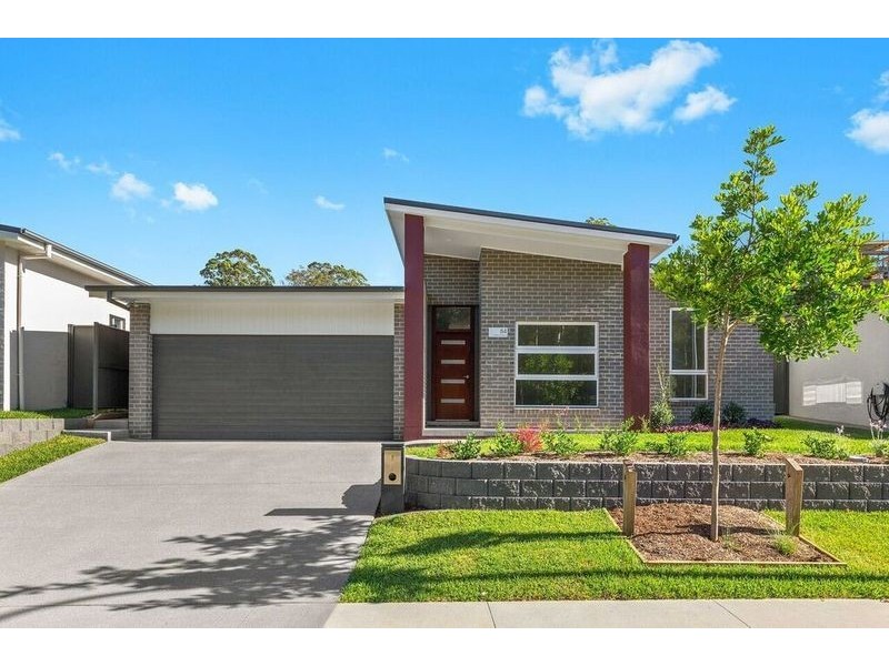 84 Crestwood Drive, Port Macquarie NSW 2444