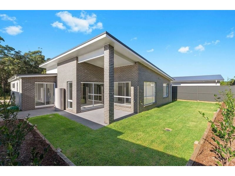 84 Crestwood Drive, Port Macquarie NSW 2444