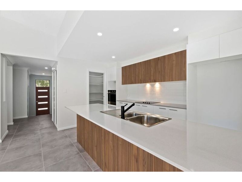 84 Crestwood Drive, Port Macquarie NSW 2444