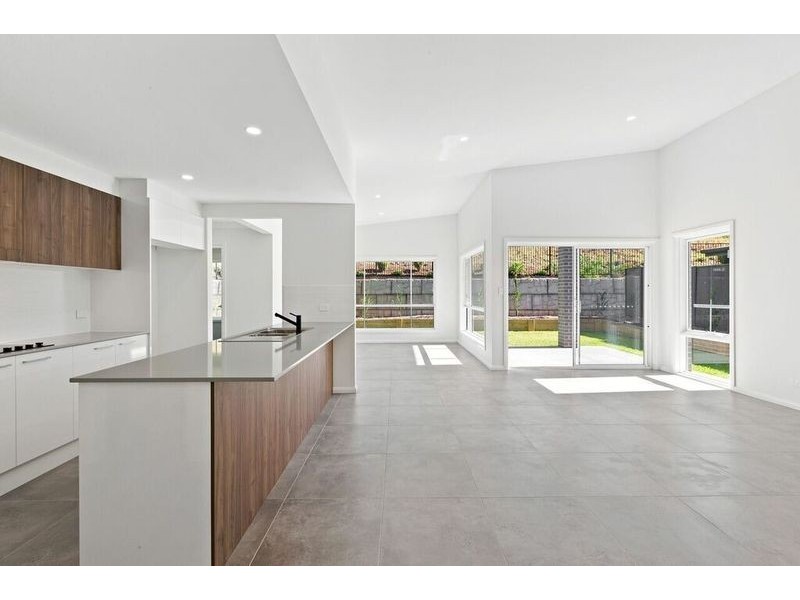 84 Crestwood Drive, Port Macquarie NSW 2444