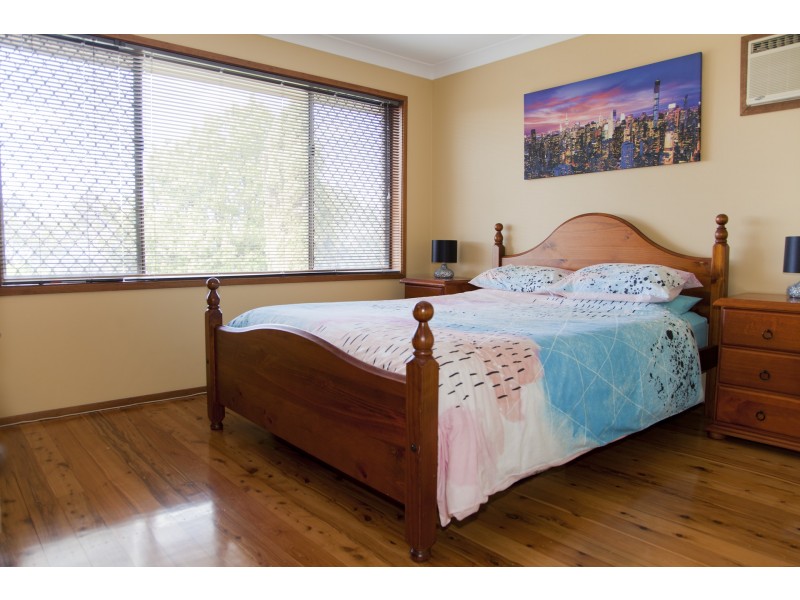 36 Scenic Crescent, Albion Park NSW 2527