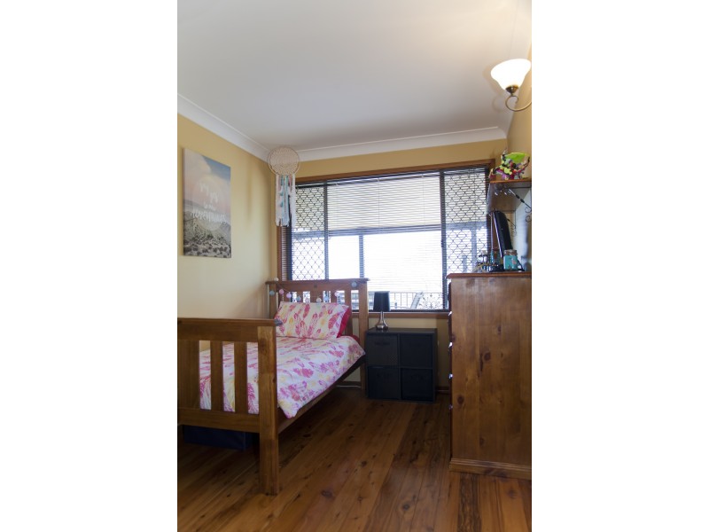 36 Scenic Crescent, Albion Park NSW 2527