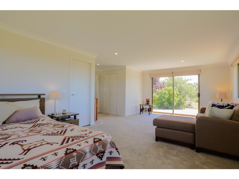 838 Castledoyle Rd, Armidale NSW 2350