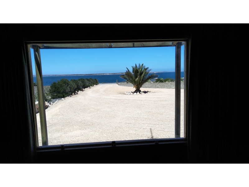 27 Seaview Road, Perlubie SA 5680