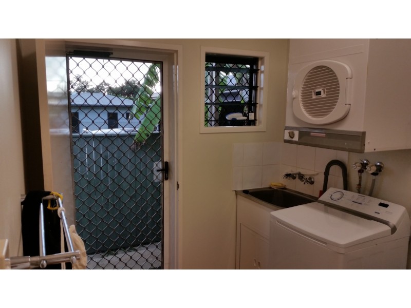 11 Marian Close, Smithfield QLD 4878