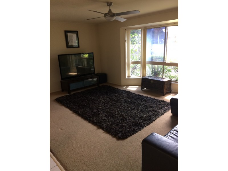 5 Strauss Court, Nerang QLD 4211