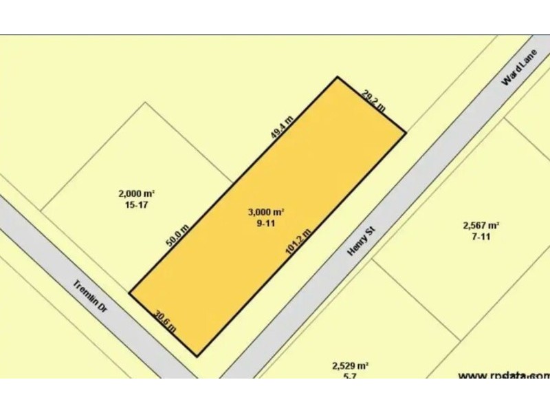 9-11 Tremlin Drive, Howard QLD 4659