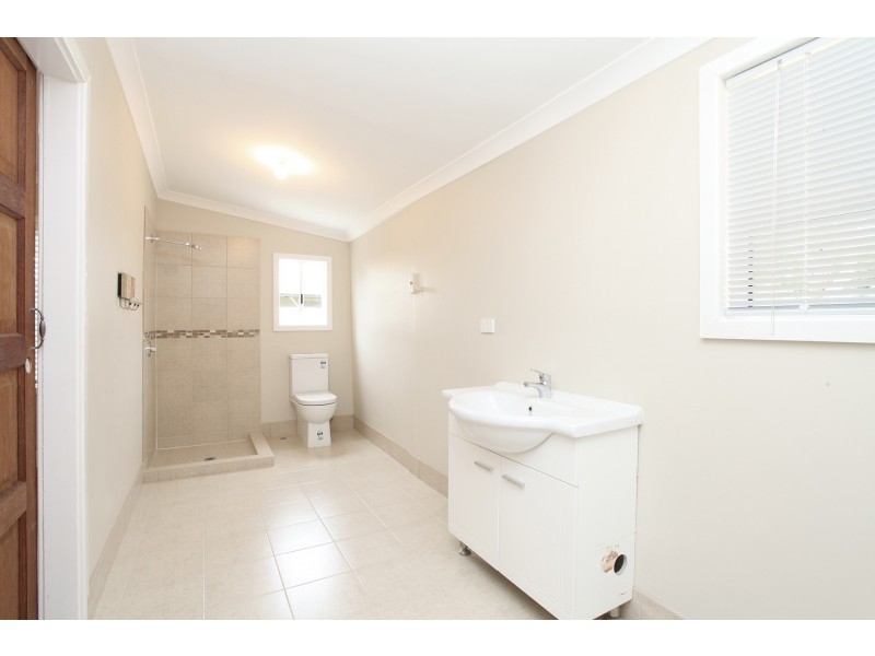 6 Croydon Street, Bellevue WA 6056