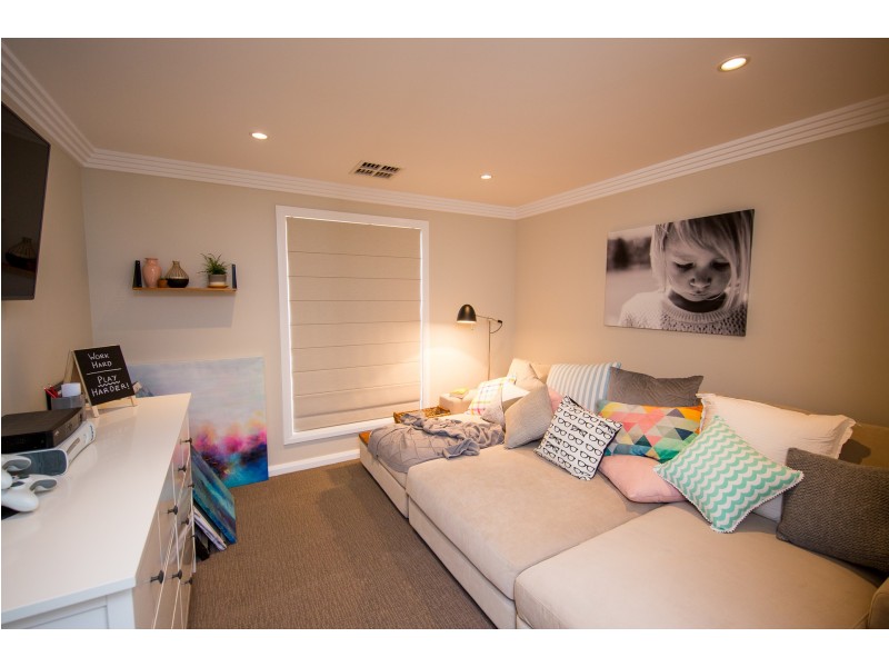 16 Pippin Way, Orange NSW 2800