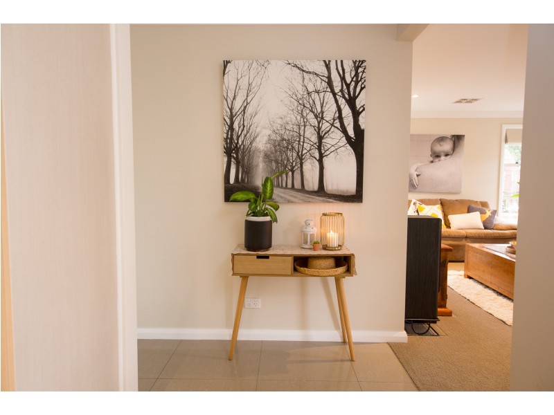 16 Pippin Way, Orange NSW 2800