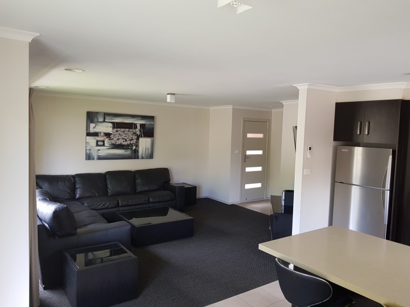 8 Nunn Street, Ballarat East VIC 3350