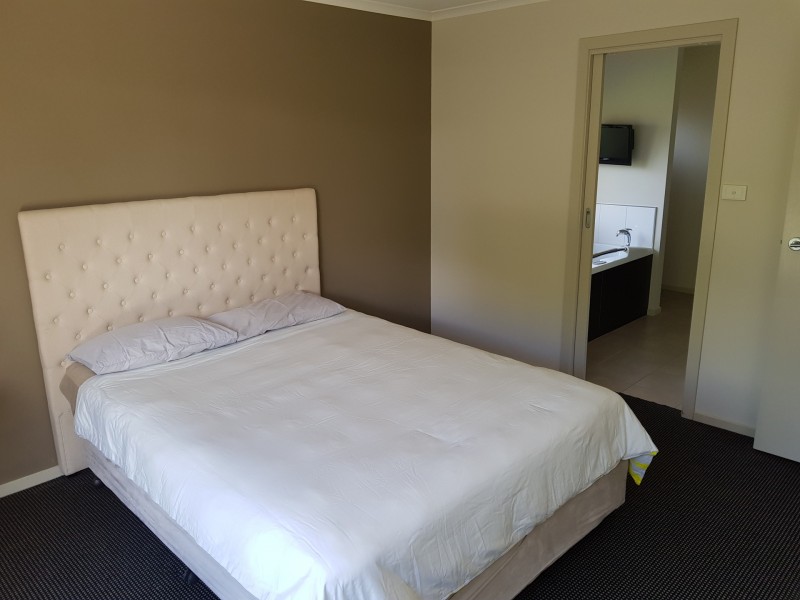 8 Nunn Street, Ballarat East VIC 3350