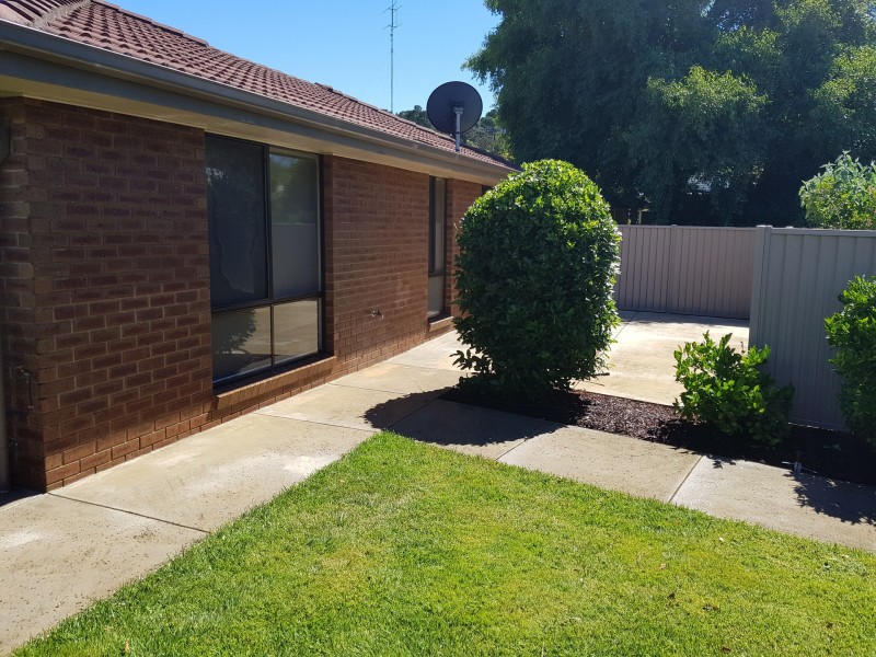 8 Nunn Street, Ballarat East VIC 3350