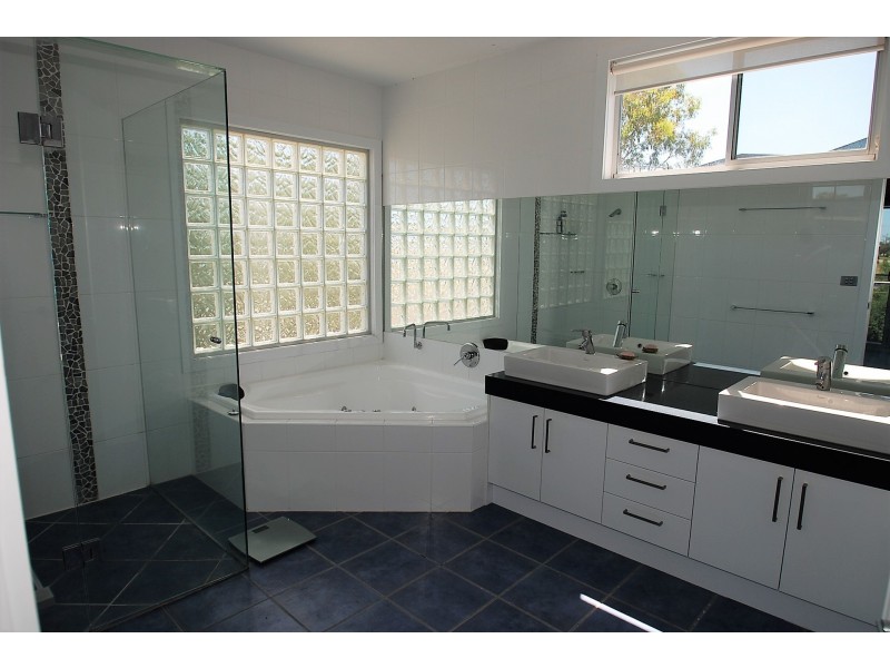 31 Heights Crescent, Ballarat North VIC 3350