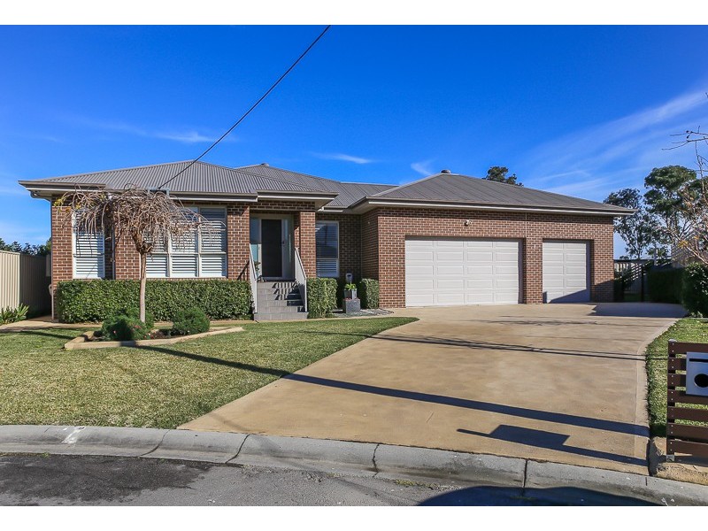 1 Bowden Street, Redbournberry NSW 2330