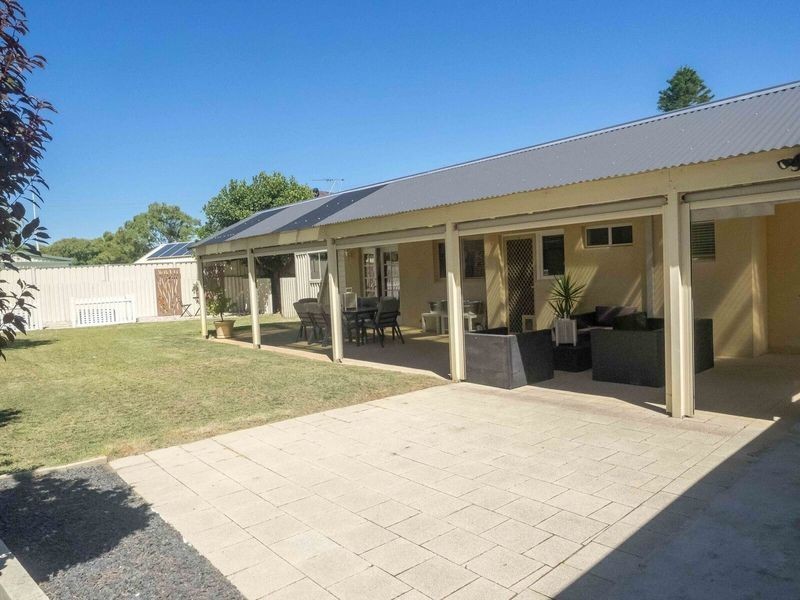 4 Quamby Place, Rockingham WA 6168