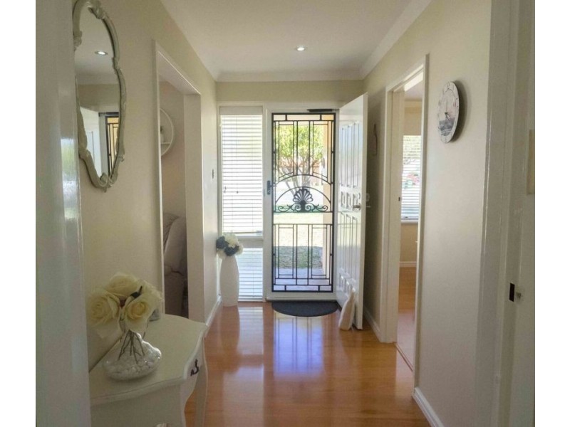 4 Quamby Place, Rockingham WA 6168