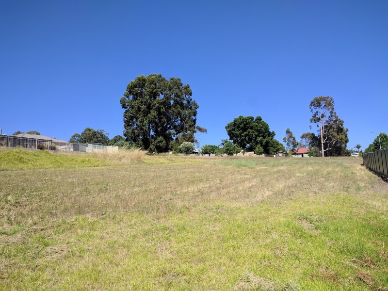 12 Hitchcock Drive, Nannup WA 6275
