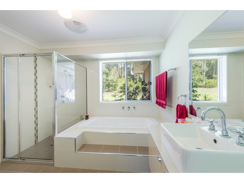 5 Kauzal Crescent, Surf Beach NSW 2536