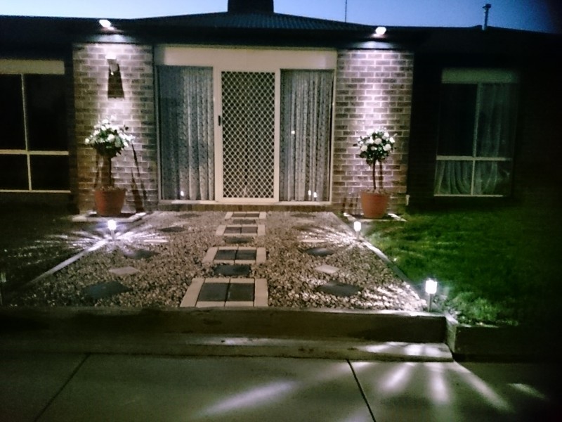 19 Westwood Drive, California Gully VIC 3556