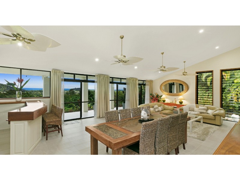 109-111 Panguna Street, Trinity Beach QLD 4879