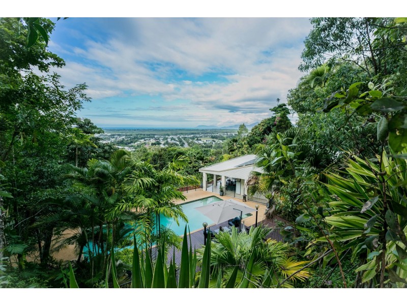 109-111 Panguna Street, Trinity Beach QLD 4879