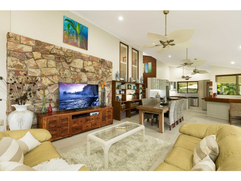 109-111 Panguna Street, Trinity Beach QLD 4879