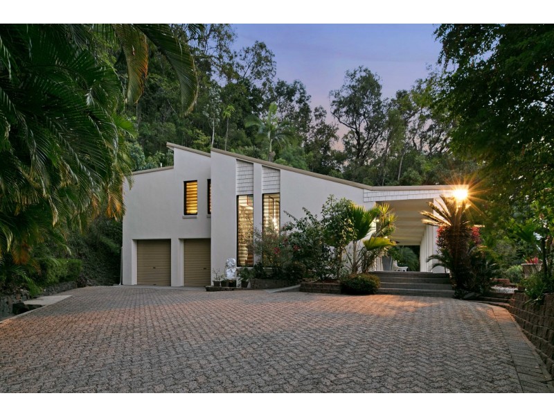 109-111 Panguna Street, Trinity Beach QLD 4879