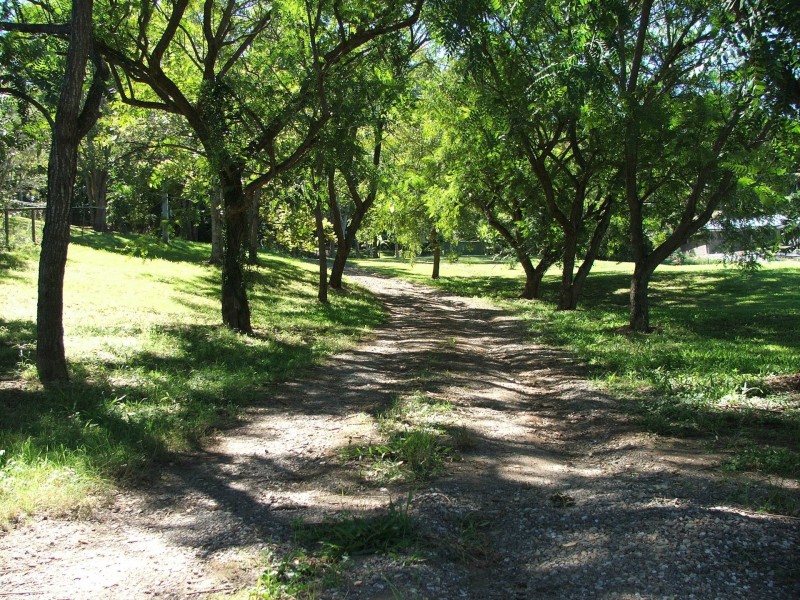 124-126 Murrays Road, Tanah Merah QLD 4128