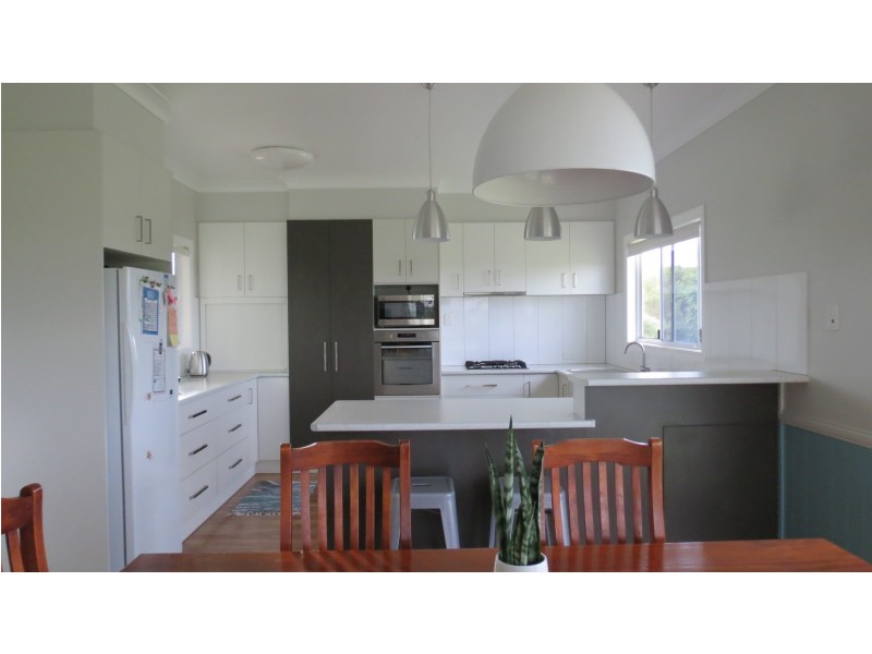 30 Neslo Court, Dalby QLD 4405