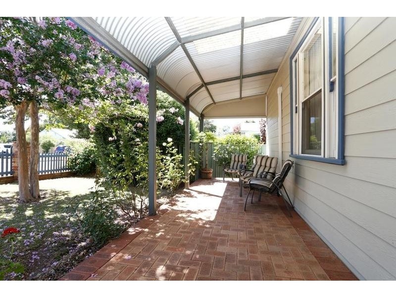 13 Jones Street, Collie WA 6225