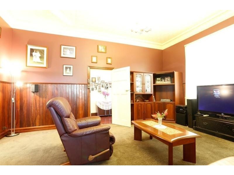 13 Jones Street, Collie WA 6225