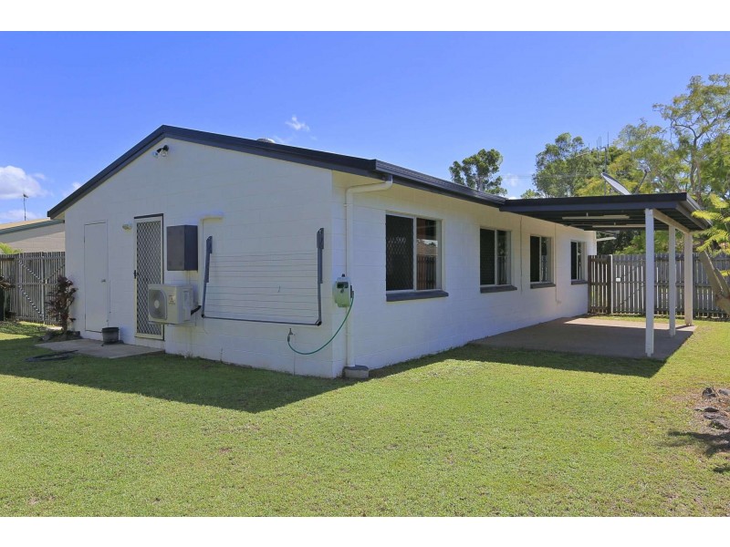 8 Schoch Street, Avenell Heights QLD 4670