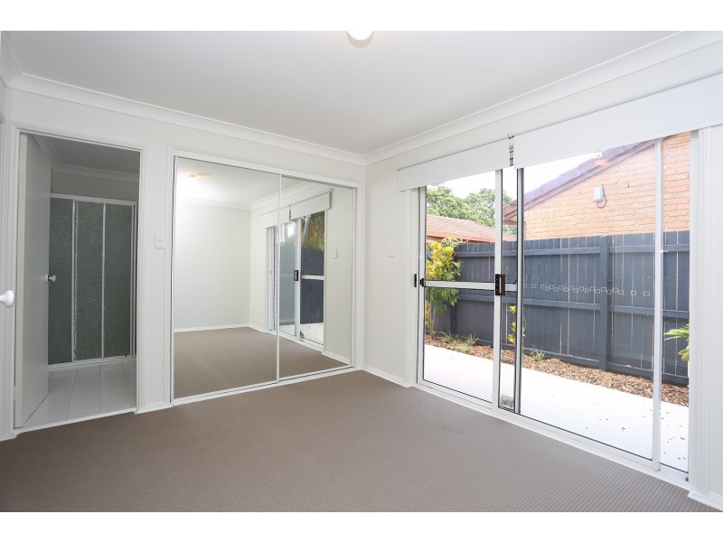 1/26 Freeman Street, Labrador QLD 4215