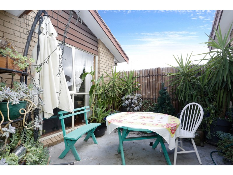 56 Rembrandt Drive, Wheelers Hill VIC 3150