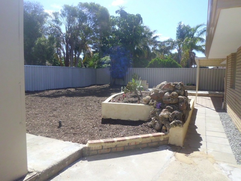 40 Wooramel Way, Cooloongup WA 6168