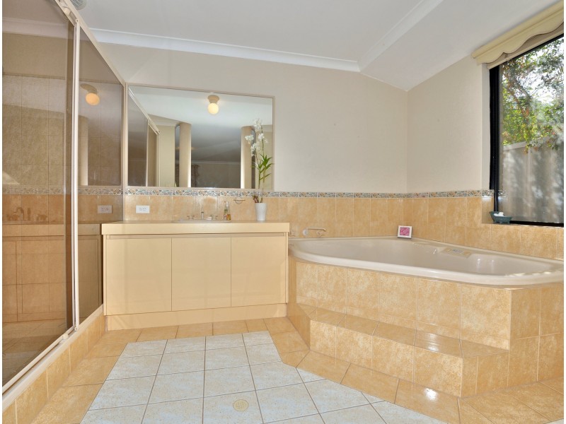 25 Lambrook Mews, Erskine WA 6210