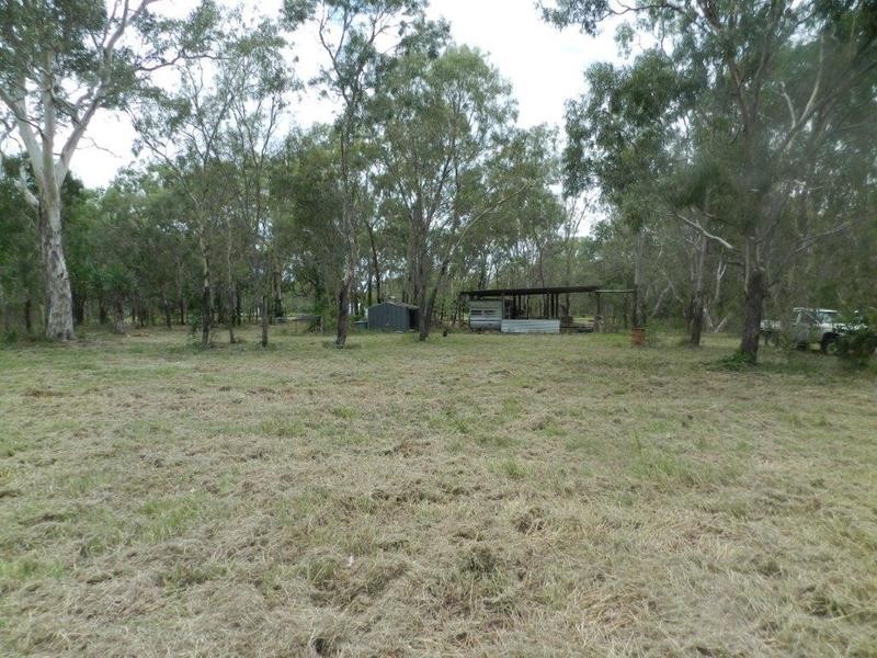 517 West Point Road, West Point QLD 4819